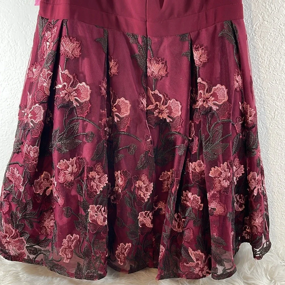 Morgan & Co. Juniors' Embroidered Cold-Shoulder Fit & Flare Dress Pockets Sz 20W - Picture 9 of 14